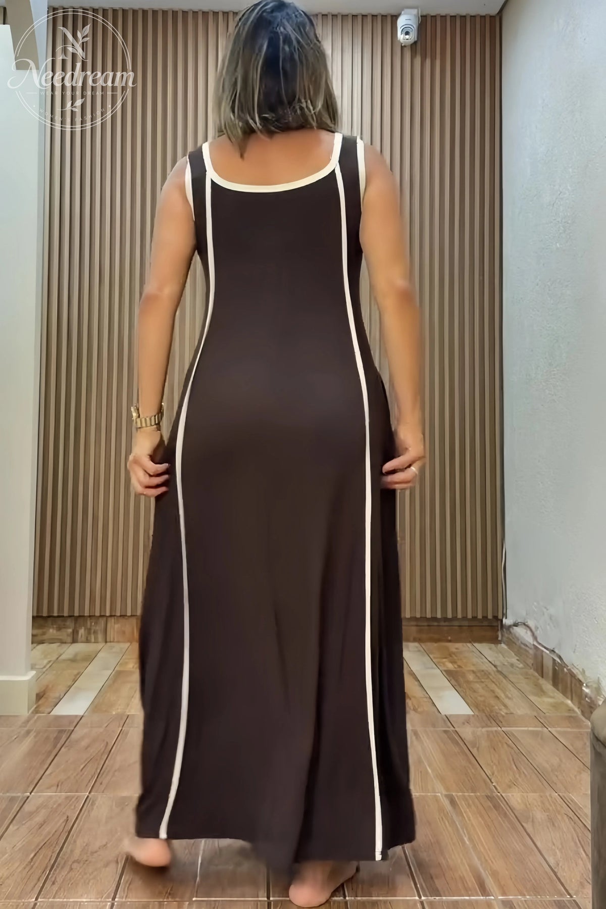 Piping Full Length A-Line Sleeveless Maxi Dress